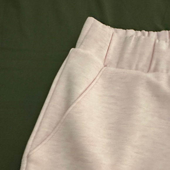 Express Soft Pink Sweatsuit - Picture 14 of 14
